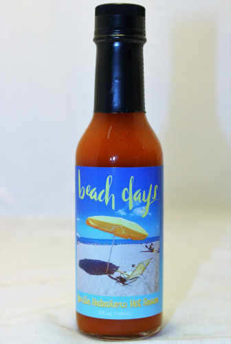 Beach Days Garlic Habañero Hot Sauce  5 Ounce Bottle